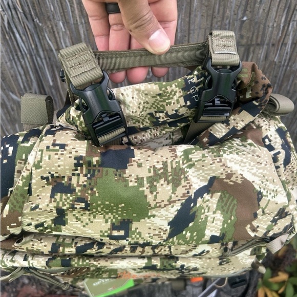 New Mystery Ranch Metcalf 50 Backpack W/ Frame Optifade Subalpine Camo Mens L/XL - Picture 8 of 16